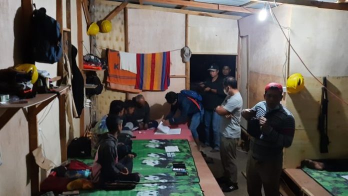 Poldasu Tangkap Pelaku Pembobol Toko Hp dari Riau