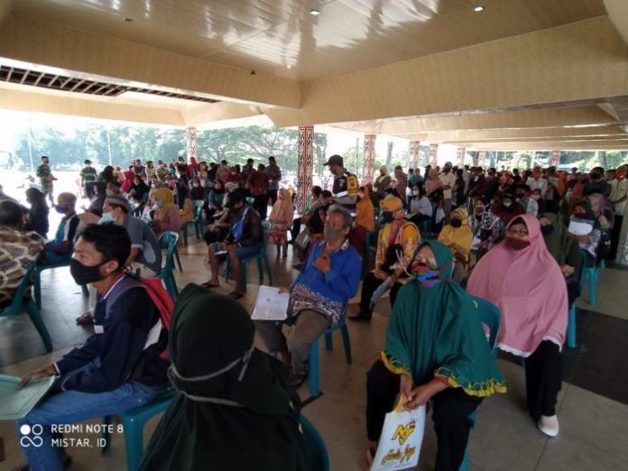 Ribuan Warga Sinaksak Padati Lapangan Haji Adam Malik Siantar