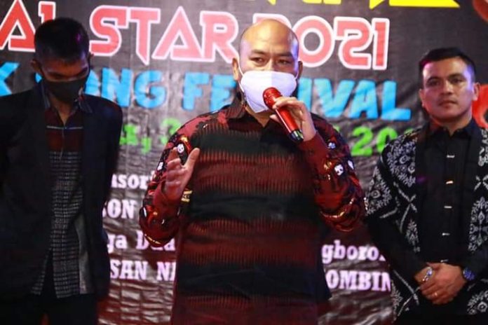 Bupati Taput Hadiri Grand Final Ophal Star 2021, Batak Song Festival Siborong-borong