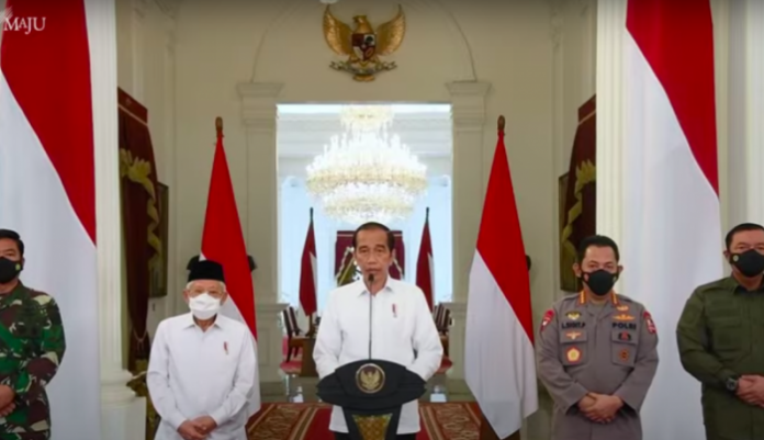 Presiden Jokowi Naikkan Pangkat 53 Prajurit yang Gugur Dalam KRI Nanggala 402
