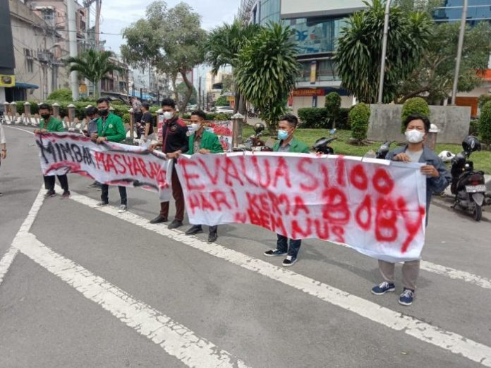 Massa BEM Korda Nusantara Sampaikan Tiga Poin ke Wali Kota Medan