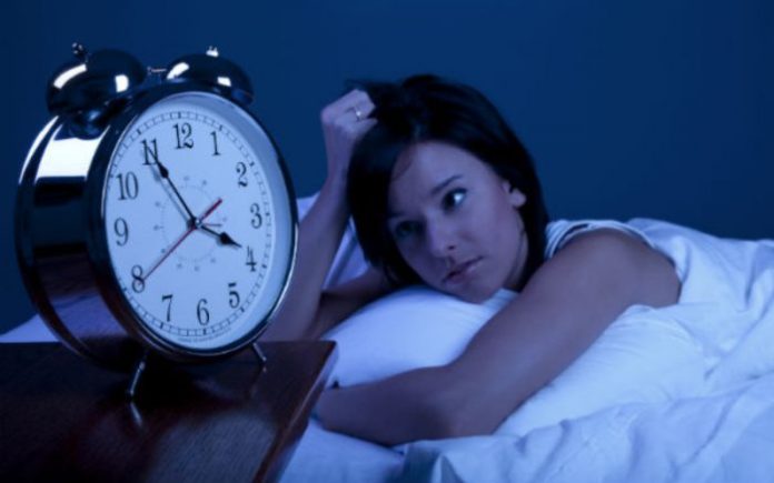 Covid Bikin Stres, Lakukan Tips Ini Agar Kamu Bisa Tidur Nyenyak