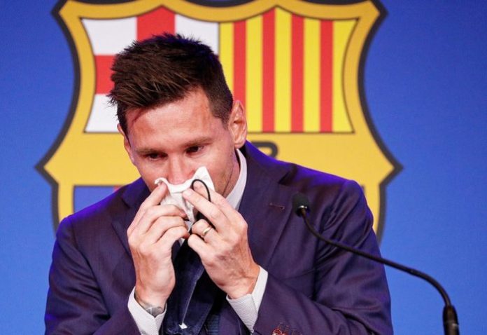 Lionel Messi Berlinang Air Mata Saat Perpisahan dengan Barcelona