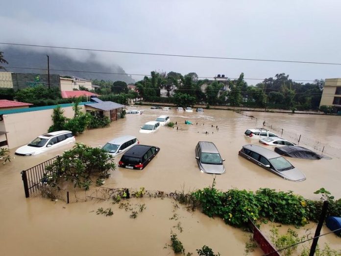 Banjir-Longsor Terjang India dan Nepal, 116 Orang Tewas