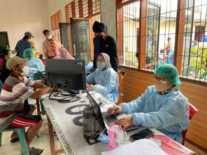 Dukung Program Pemerintah, Medan Johor Gelar Vaksin Jempol