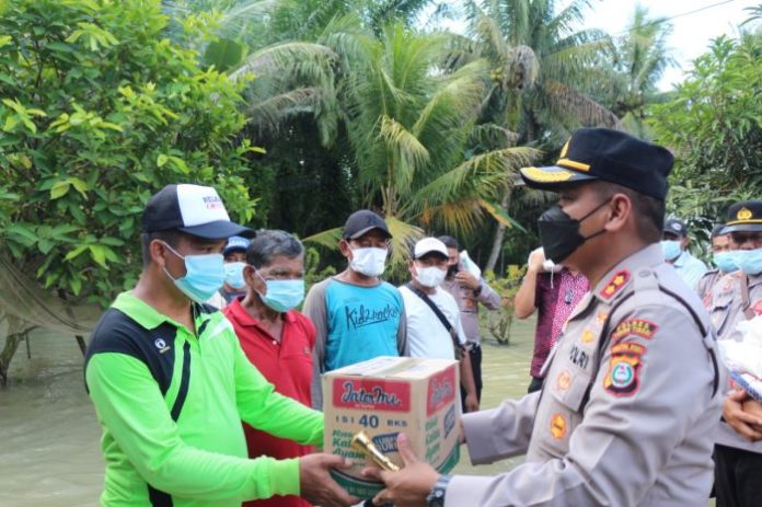 63 Paket Sembako Disalurkan ke Warga Maria Padang Sergai