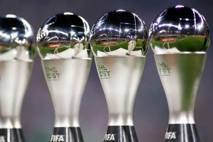 Piala bagi yang terbaik di kategori FIFA. (ANTARA/HO-FIFA)