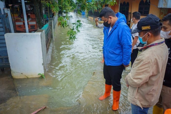 Atasi Banjir di Amplas, Wali Kota Medan Usulkan Pembuatan Bak Kontrol