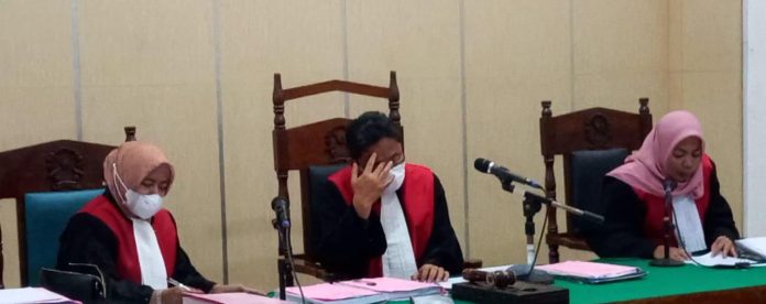 Terdakwa Sakit, Sidang Korupsi Rp24,8 M Mantan Kacab PT BSM Gajah Mada Ditunda