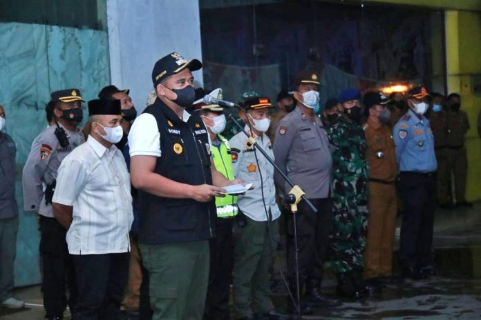 Bobby Nasution Pimpin Langsung Penertiban Asmara Subuh di Ringroad