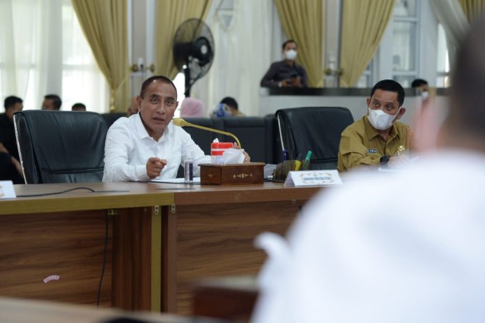 Gubernur Edy Rahmayadi Bersama DPRD Padanglawas Bahas Kondisi Pemerintahan Hingga Kesehatan Bupatinya