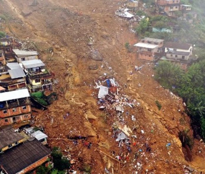 Hujan Picu Tanah Longsor di Brasil, 35 Orang Tewas