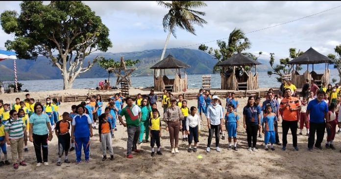 200 Siswa dari 17 Sekolah di Samosir Meriahkan Pertandingan Olahraga Tradisional di Pangururan