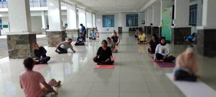 Tim SPIRIT Erasmus Plus Peringati Hari Yoga Sedunia di USU