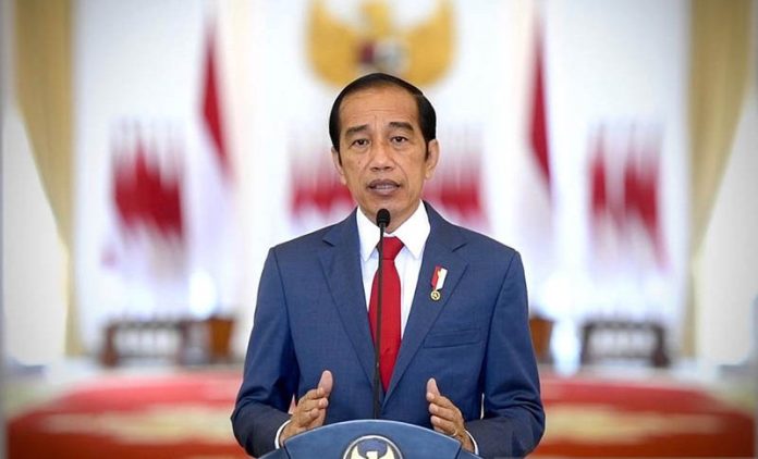 Jokowi Sebut Minyak Goreng Curah Sebentar Lagi Rp14.000 per Liter