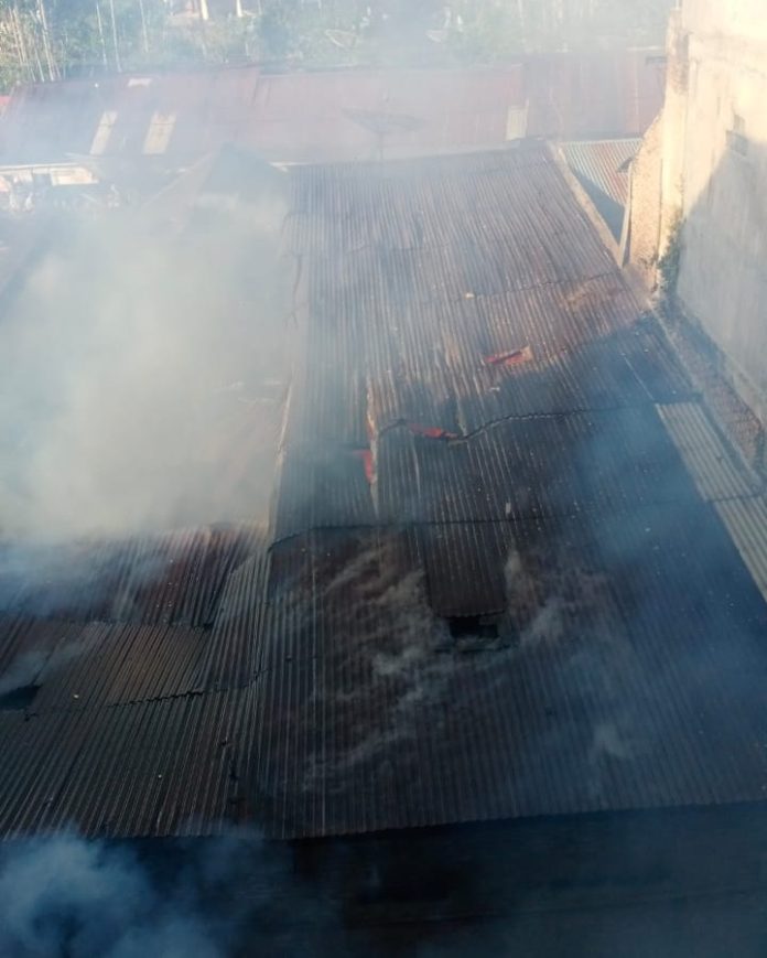 3 Rumah di Palding Jaya Sumbul Dairi Dilalap Api