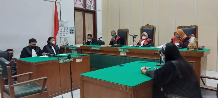 Korupsi Dana BOS, Mantan Kepala SMAN 8 Medan Divonis 5 Tahun 6 Bulan Penjara