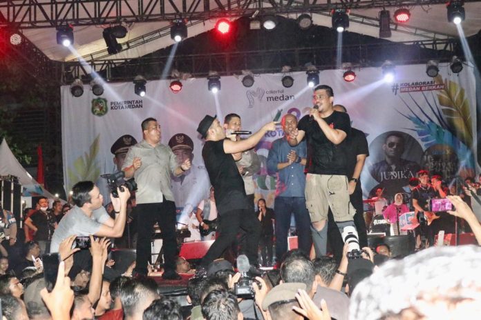 Panggung Hiburan HUT Kota Medan ke-432, Bobby Nasution Duet dengan Judika