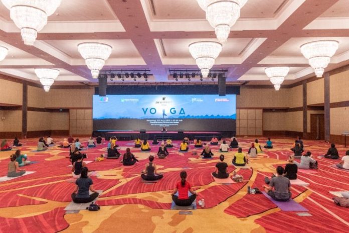 Perayaan HUT ke-432 Kota Medan, Puluhan Warga Ikuti Senam Yoga