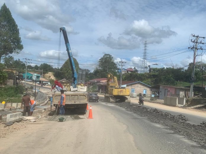 Proyek Pelebaran Jalan Nasional Simpang Salak-Sitinjo Dairi Masih Belum Selesai