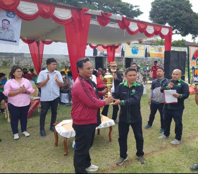 Turnamen Sepakbola Piala Gubsu Antar Pelajar Tingkat SMA/SMK 2022 Cabdis Siantar Dibuka
