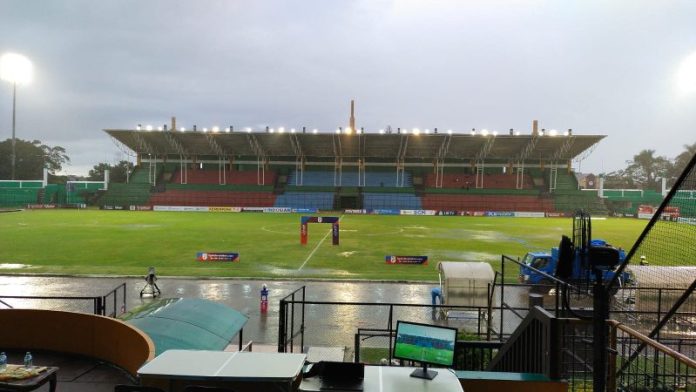 Hujan Deras, Pertandingan Karo United vs Sriwijaya FC Molor Satu Jam Lebih