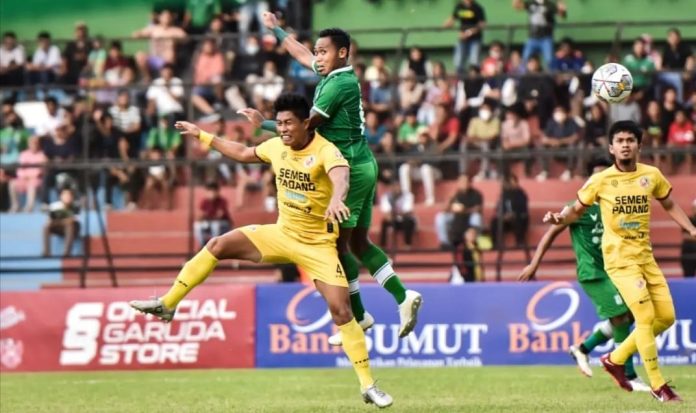 Gol Tunggal Ahmad Bustomi Hantarkan PSMS Menang Tipis 1-0 dari Semen Padang