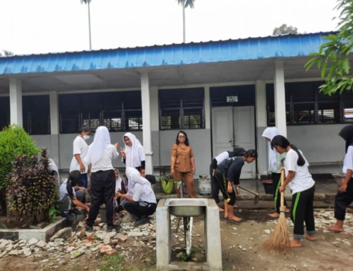 Aksi Nyata Pengelolaan Program Berdampak pada Siswa di SMAN 2 Bandar Simalungun