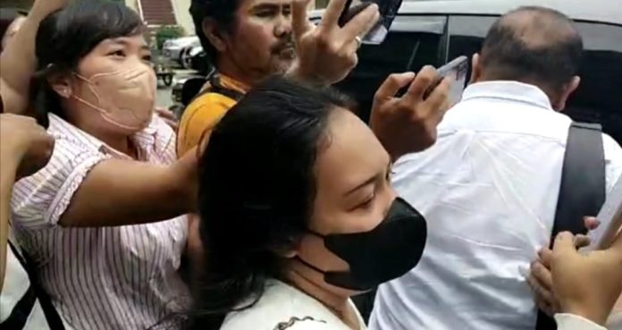 Korban Selebgram Arisan Online di Medan Teriak-teriak Minta Uang Dikembalikan