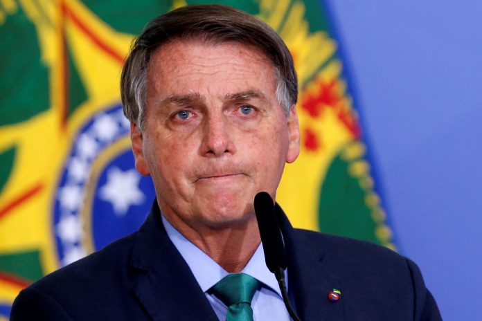 Brasil Menuju Pemilihan, Semua Mata Tertuju pada Militer