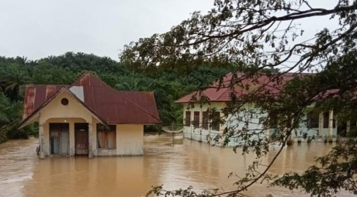 2.436 Warga Aceh Timur Mengungsi Akibat Banjir