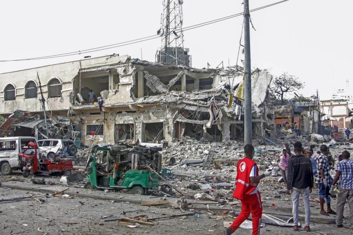Bom Mobil Meledak di Somalia, 100 Orang Tewas