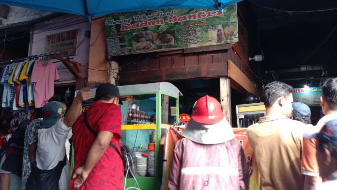 Selang Regulator Gas Bocor, Warung Bakso di Pasar Horas Nyaris Terbakar