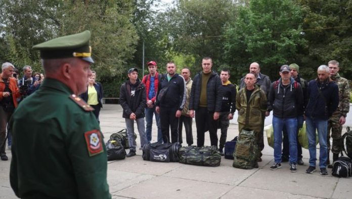 Rusia Masukkan Latihan Militer Dasar ke Kurikulum Sekolah