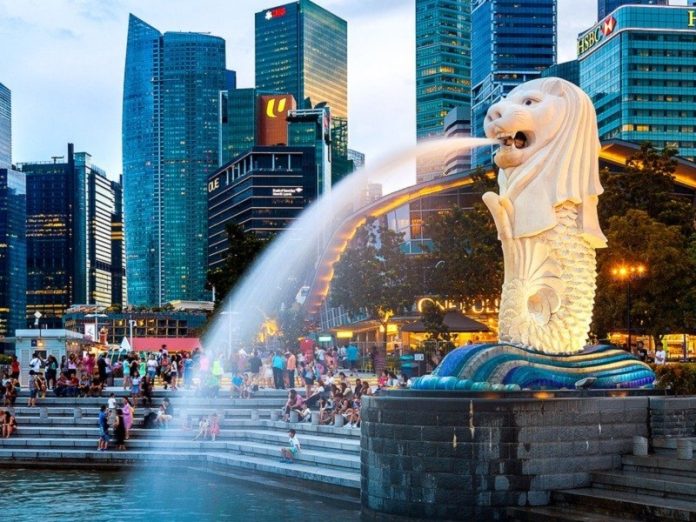 Ekonomi Singapura Diramal Kena Efek ‘Gelapnya Dunia’