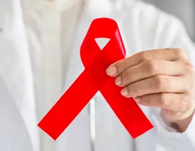 Transmisi HIV pada Anak melalui ASI Berisiko Lebih Tinggi