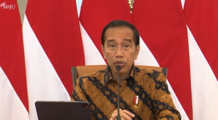 Presiden Jokowi: Indonesia Stop Ekspor Bijih Bauksit Mulai Juni 2023