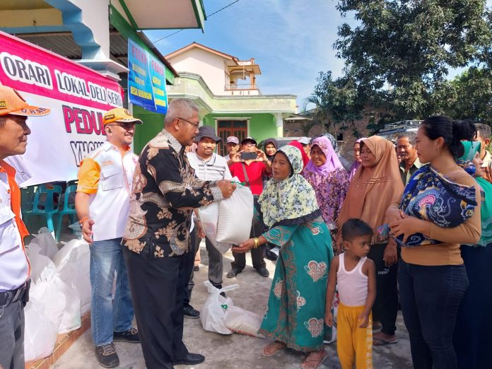 ORARI Deli Serdang Bagikan Sembako ke Korban Banjir di Beringin