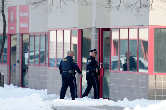 Penembakan di Pusat Pendidikan Des Moines AS, 2 Siswa Tewas