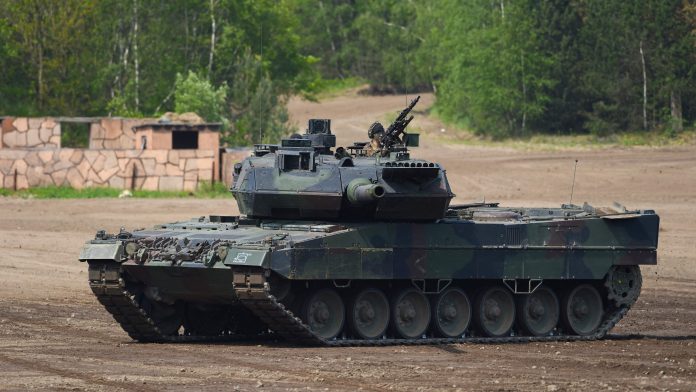 Jerman Kirim Tank Leopard ke Ukraina, Rusia Marah