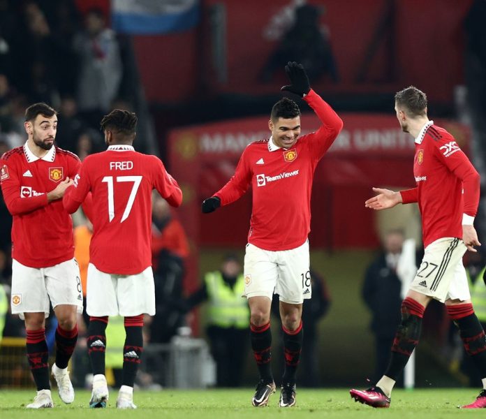 Casemiro Bawa Manchester United Menang atas Reading