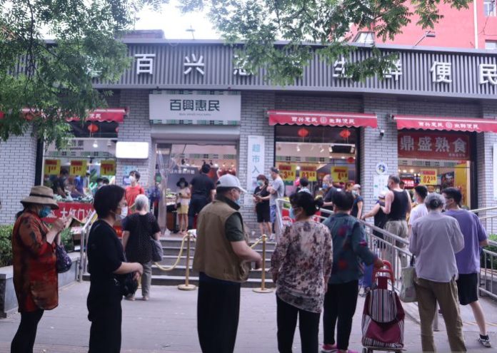 Pertama Kali dalam 60 Tahun, Populasi Penduduk China Susut