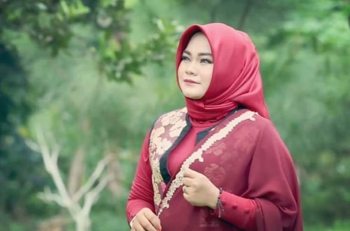 Cut Vhannie, Dara Aceh Asal Medan yang Populerkan Genre Melayu