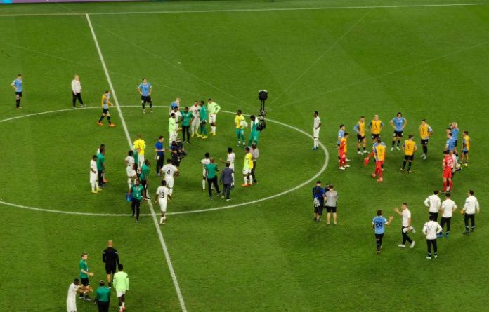 Insiden di Piala Dunia, Komdis FIFA Skors Empat Pemain Uruguay