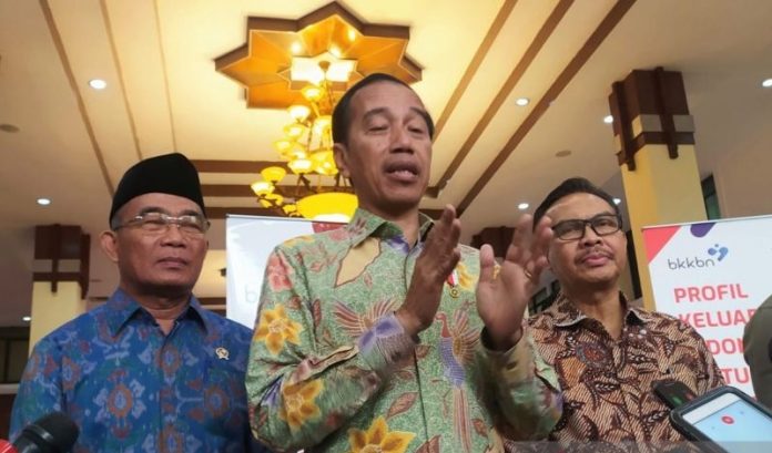Jokowi Ingin Semua Puskesmas Miliki Alat USG