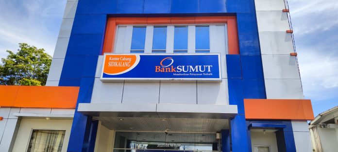 Kantor PT Bank Sumut Cabang Sidikalang di Jalan Sisingamangaraja Sidikalang Dairi. Kamis(16/2/23). (f:manru/mistar)