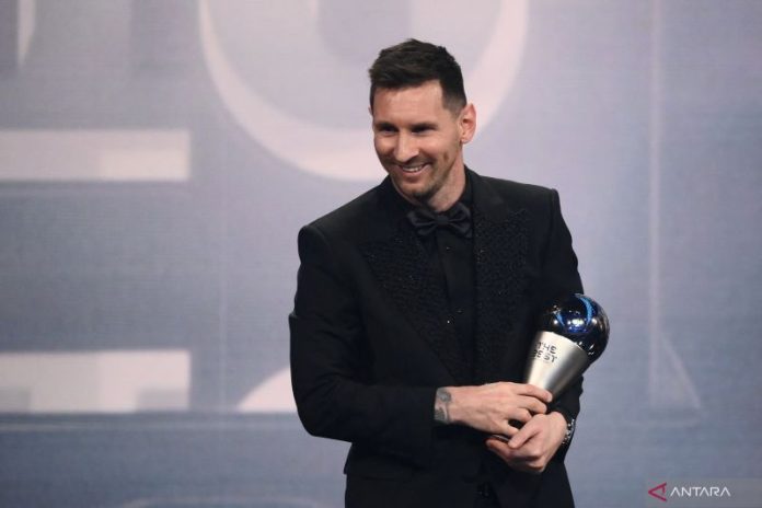Lionel Messi Terpilih Jadi Pemain Pria Terbaik FIFA 2022