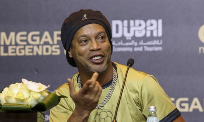 Putra Ronaldinho Resmi Gabung Barcelona