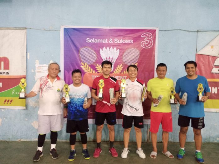 Peringati HUT Pertama, PB King Gelar Turnamen Badminton Cup 2023