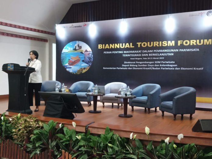 Kemenparekraf Gelar Biannual Tourism Forum di Kawasan Danau Toba